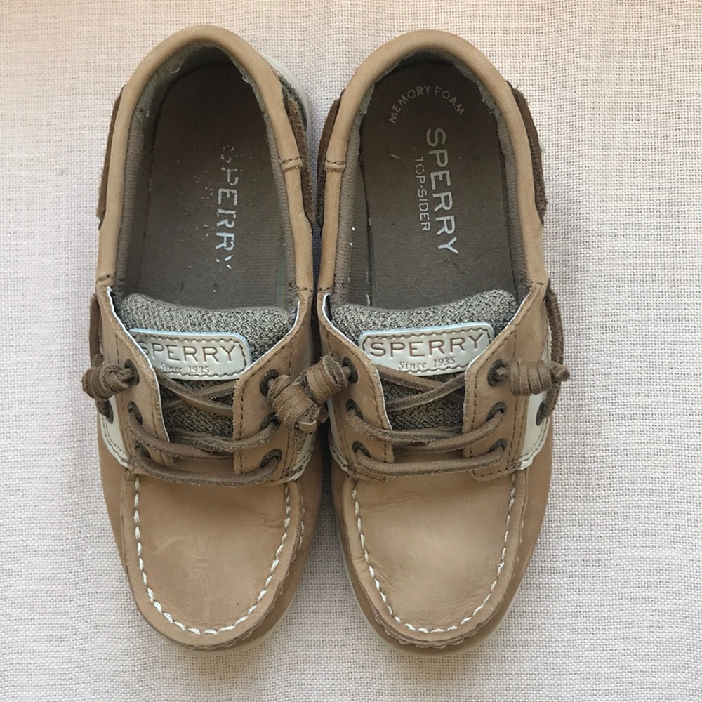 Sperry child boat shoes. Size 12.5 M.